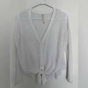 Aritzia soft knit shirt